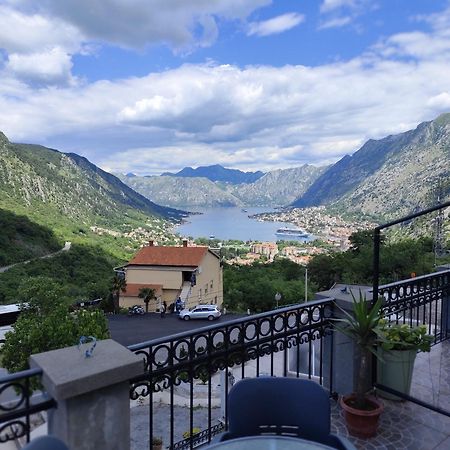 Apartments Boka Pearl Kotor Bagian luar foto