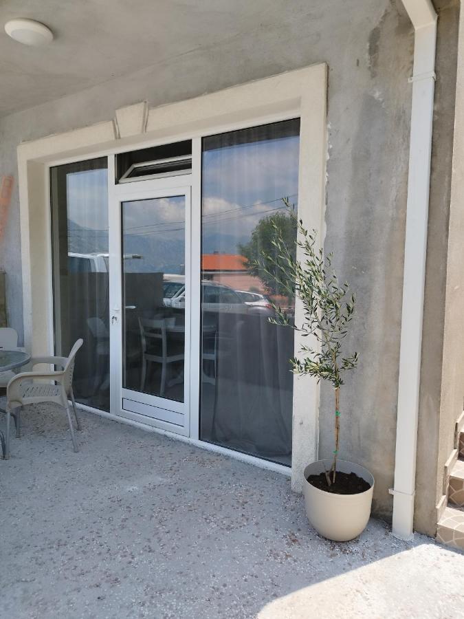 Apartments Boka Pearl Kotor Bagian luar foto