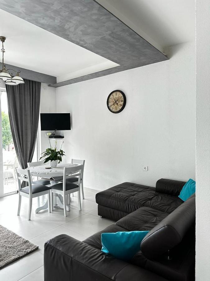 Apartments Boka Pearl Kotor Bagian luar foto