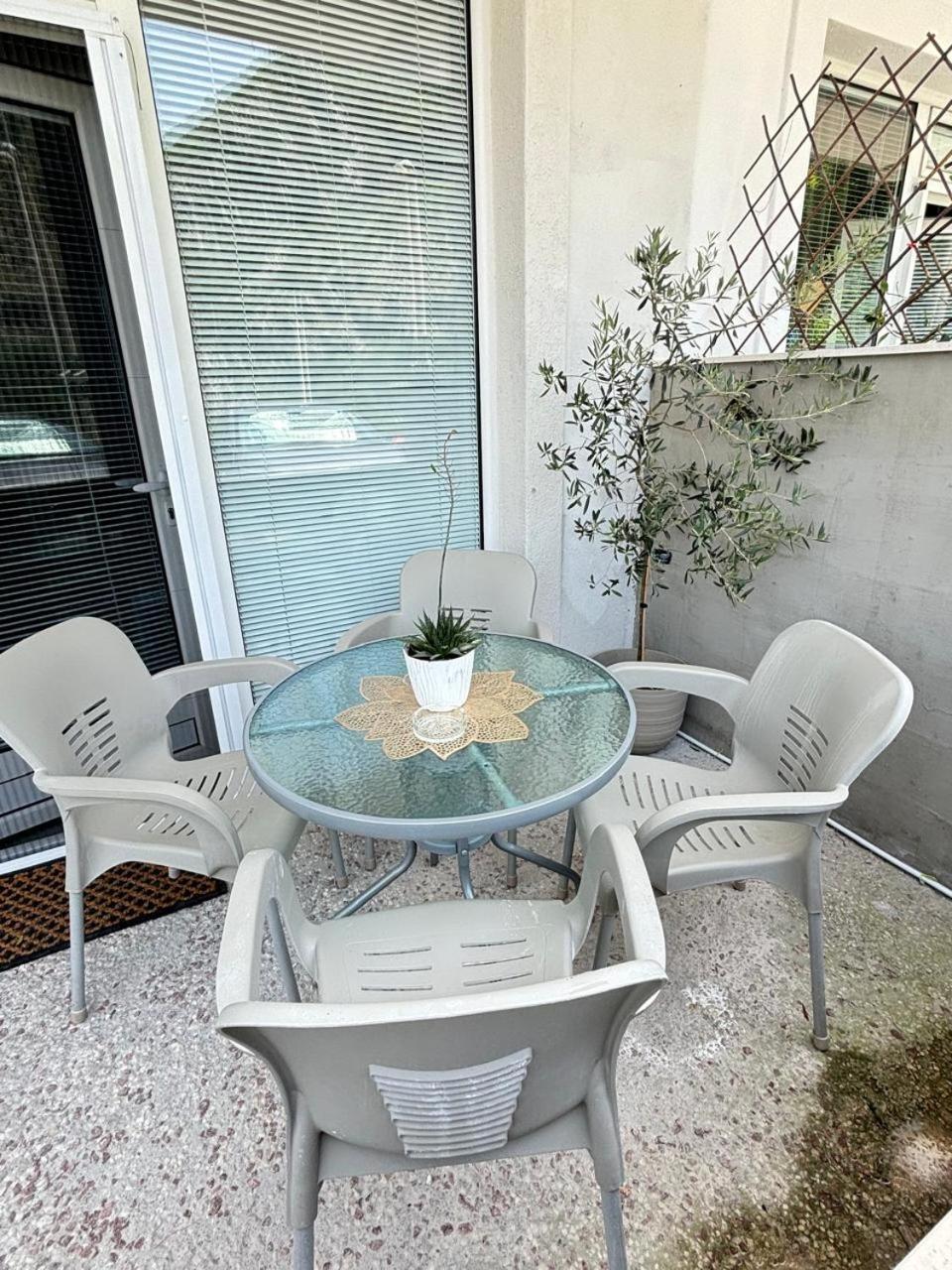 Apartments Boka Pearl Kotor Bagian luar foto