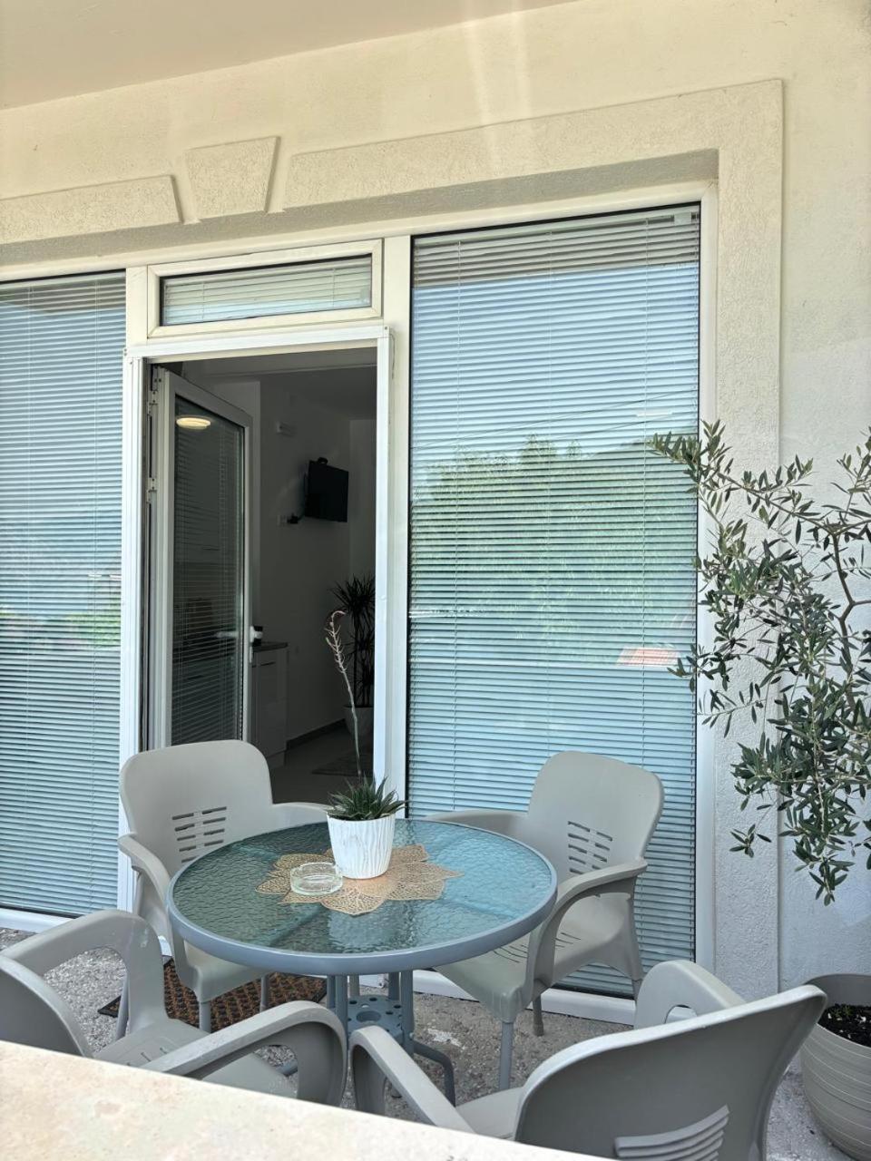Apartments Boka Pearl Kotor Bagian luar foto